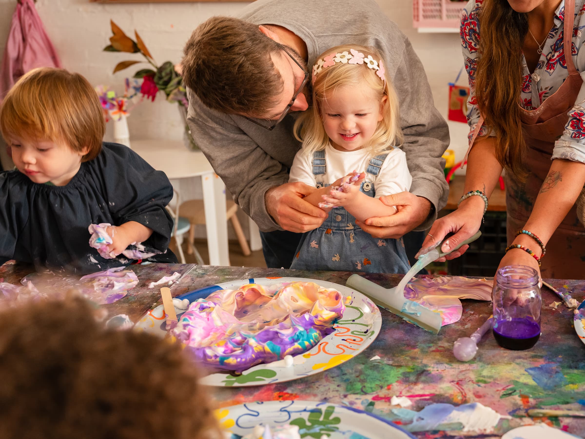 Children creating art at Smudge Artspace studio
