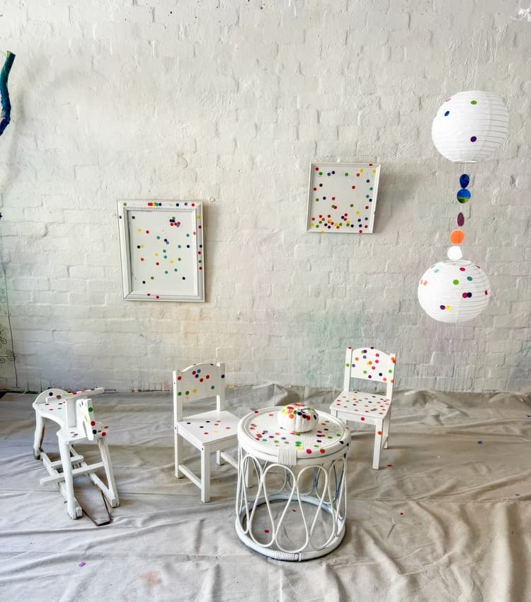 Image 2 - Smudge Obliteration Room